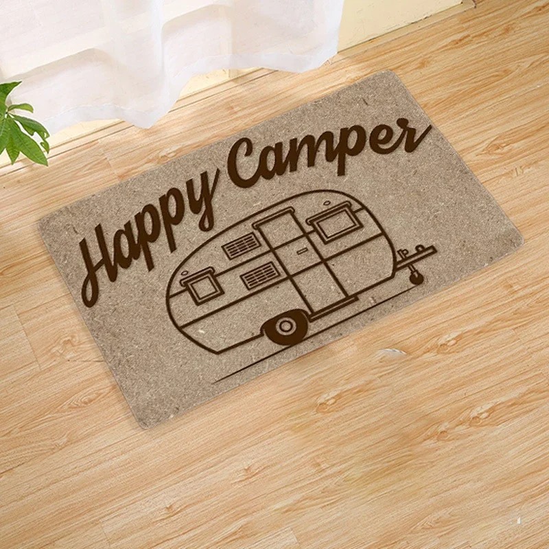 キャンパートレーラー柄フロアマット RV キャンプ フォレス - Outdoor Adventure Names のレビューと価格