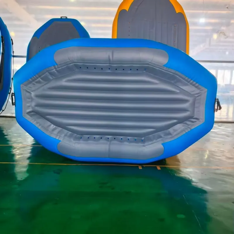 耐久性のあるインフレータブルボート、リバーラフティング、ウォ - Outdoor Adventure Kayak のレビューと価格